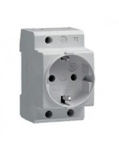Enchufe modular 2 P+T HAGER SN016P